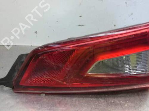 Used Left tailgate light Left tailgate light 13369211 13369211