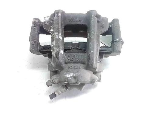 Used Right front brake caliper Right front brake caliper 13626647 13626647