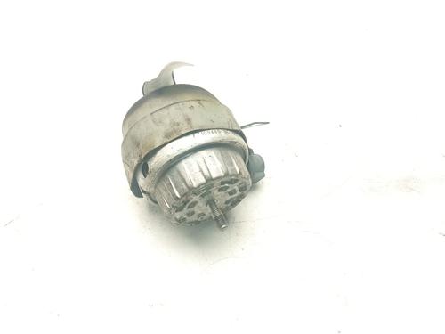 Używane Poduszka silnika Poduszka silnika AUDI A6 C6 (4F2) 3.0 TDI quattro (211 hp) 36992378 36992378