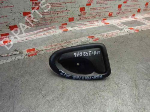 Venstre foran invendig håndtak RENAULT MASTER II Van (FD) [1997-2013]  4076127
