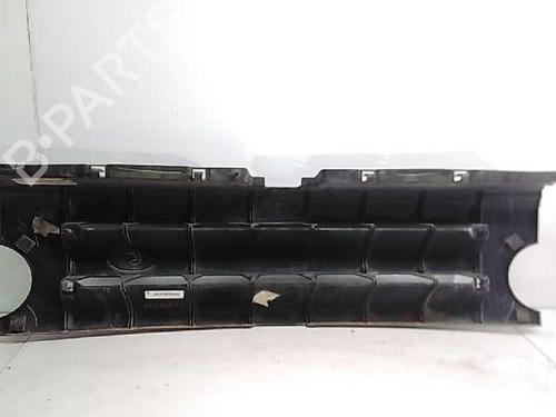 Grille LAND ROVER DISCOVERY III (L319) 2.7 TD 4x4 | BP17056892C40 