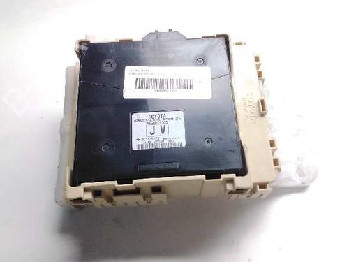 Fuse box TOYOTA AURIS (_E18_)  | BP11638854E1 
