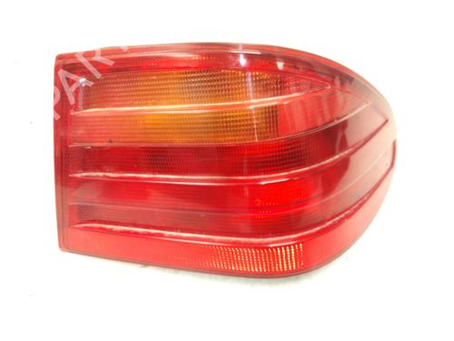 Used Right taillight MERCEDES-BENZ E-CLASS (W210) E 290 Turbo-D (210.017) (129 hp) 23105669