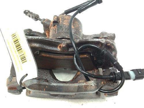 Left front brake caliper BMW 2 Gran Tourer (F46) 216 d | BP39614515M105 - Image 2