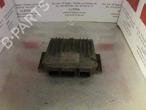 Used Engine control unit (ECU) RENAULT CLIO II (BB_, CB_) 1.5 dCi (B/CB08) (82 hp) 185819