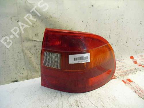 Used Right taillight OPEL ASTRA F Hatchback (T92) 1.6 i 16V (F08, M08, F68, M68) (100 hp) 135016
