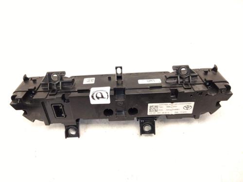 Climate control TOYOTA C-HR (_X1_) 1.8 Hybrid (ZYX10_, ZYX11_) | BP33931267I5 - Image 3