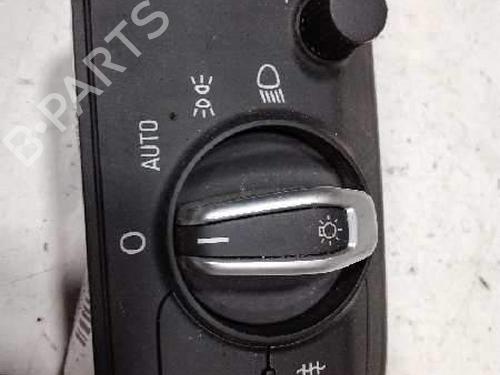 Used Headlight switch Headlight switch 17055799 17055799