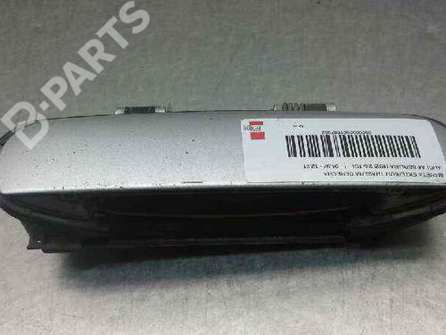 Used Rear right exterior door handle Rear right exterior door handle AUDI A6 C5 (4B2) 2.5 TDI (155 hp) 1622106 1622106