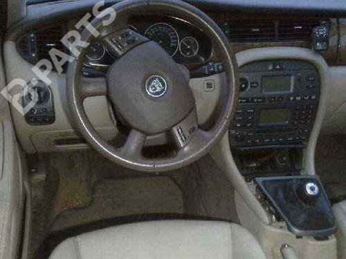 Rear left lock JAGUAR X-TYPE I Estate (X400) 2.0 D | BP10153618C100  - Image 8