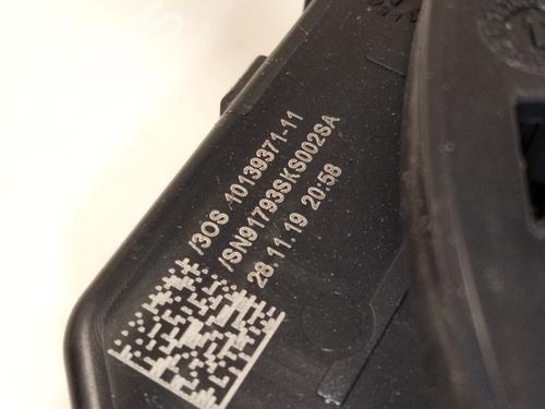 Switch MERCEDES-BENZ B-CLASS Sports Tourer (W247) B 180 d (247.003) | BP25605867I30