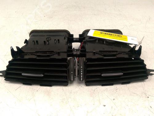 Used Air vent Air vent 39143988 39143988