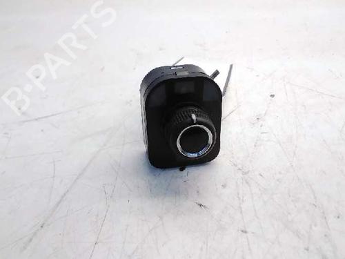 Used Mirror switch AUDI Q5 (8RB) 2.0 TDI quattro (170 hp) 10731000