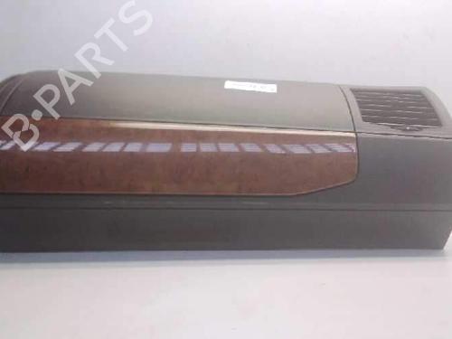 Used Glove box Glove box 16249777 16249777