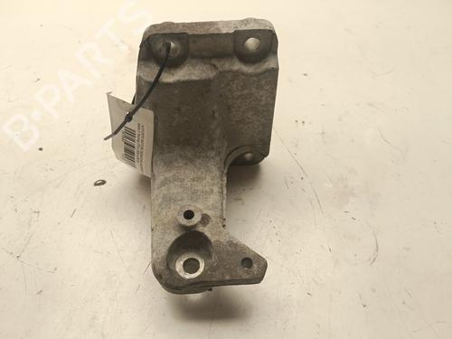 Used Engine mount Engine mount 18865578 18865578