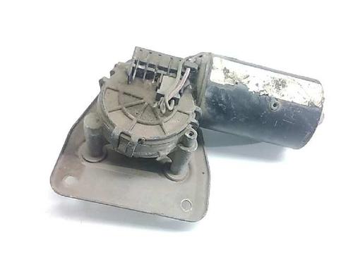 Used Front wiper motor FORD FIESTA I (GFBT) [1976-1983]  17034541