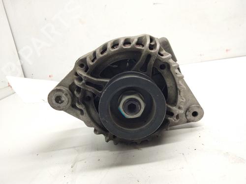 Used Alternator Alternator TOYOTA YARIS (_P1_) 1.3 (SCP12_, SCP13_, SCP12R, SCP13R) (87 hp) 35931876 35931876