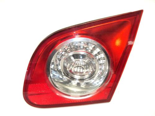 right-tailgate-light-vw-passat-b7-362-2010-2011-2012-2013-2014-2015-2016-25737988 main image