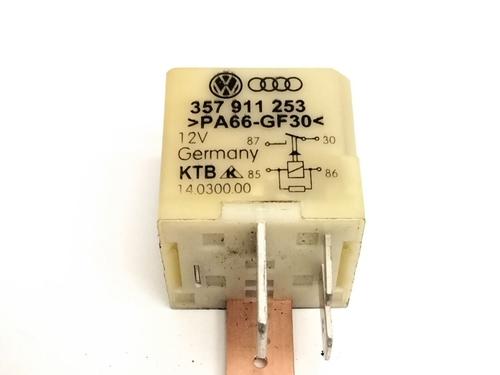 Elektronisk modul VW GOLF IV (1J1) 1.9 TDI (115 hp) 18234079