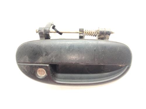 Front right exterior door handle DAEWOO LANOS (KLAT) 1.3 (75 hp) 17534523