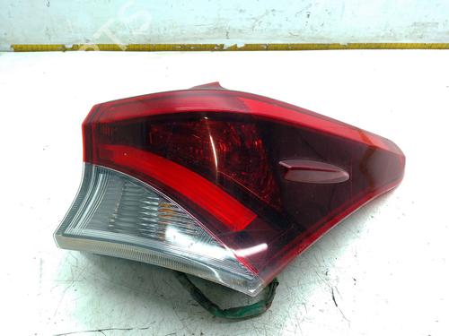 Højre baglygte TOYOTA AURIS (_E18_) [2012-2019]  31572138