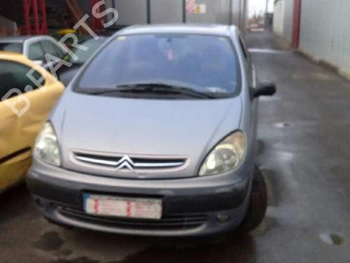 Left headlight CITROËN XSARA PICASSO (N68) 2.0 HDi | BP6788624C28 