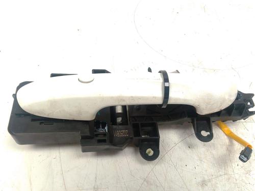 Used Front right exterior door handle Front right exterior door handle 38488808 38488808