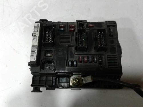 Used Fuse box Fuse box PEUGEOT PARTNER Platform/Chassis (5_, G_) 1.9 D (69 hp) 27571445 27571445
