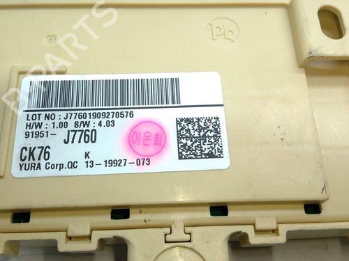 Fuse box KIA XCEED (CD) 1.4 T-GDI | BP37537307E1 - Image 3