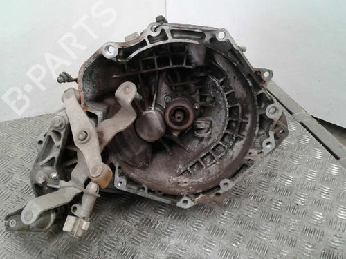 Used Gearbox OPEL CORSA C (X01) 1.2 (F08, F68) (75 hp) 15651519