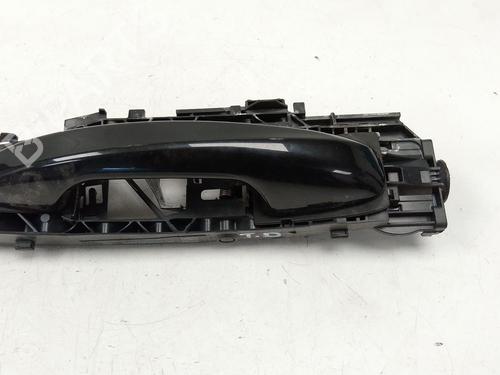 Used Rear right exterior door handle Rear right exterior door handle 37073569 37073569