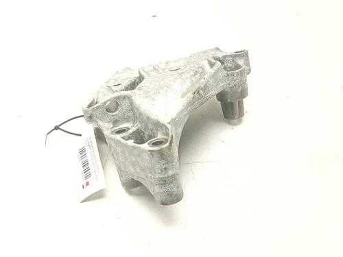 Used Engine mount Engine mount 36911519 36911519