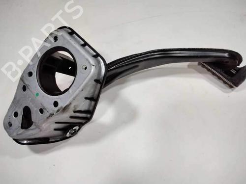 Used Break pedal Break pedal 13019906 13019906