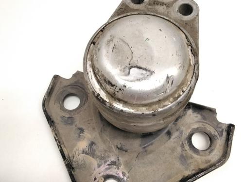 Used Engine mount FORD FIESTA V (JH_, JD_) 1.25 16V (70 hp) 25225554