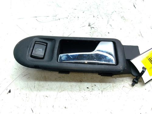 Poignée intérieure arrière gauche VW PASSAT B5 (3B2) [1996-2001]  32059652
