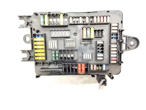 Used Fuse box BMW 1 (F20) 118 d (143 hp) 19573339