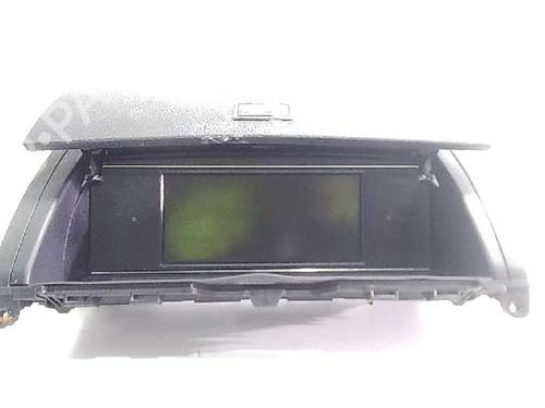 Used Display monitor MERCEDES-BENZ C-CLASS (W204) C 220 CDI (204.002) (170 hp) 10726771