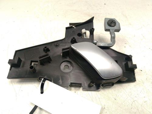 Used Front right interior door handle Front right interior door handle 39098893 39098893