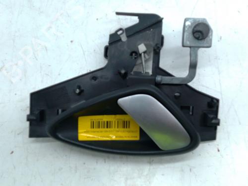 Used Front right interior door handle Front right interior door handle 36886781 36886781