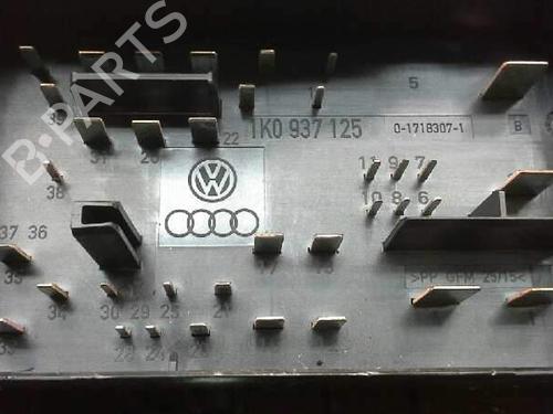 Fuse box AUDI A3 Sportback (8PA) 1.6 | BP611956E1 - Image 4