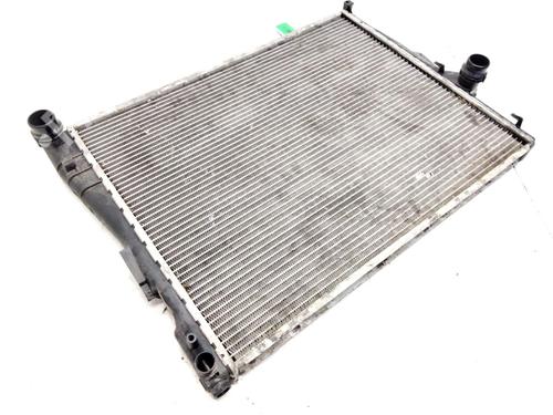 Used Water radiator Water radiator 17035344 17035344
