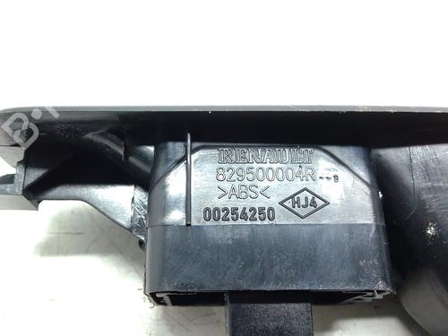 Right rear window switch RENAULT GRAND SCÉNIC III (JZ0/1_) 1.5 dCi (JZ09, JZ0D, JZ10, JZ14, JZ1G, JZ29, JZ2C) | BP29566544I28 