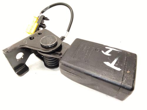Used Seat buckle MERCEDES-BENZ A-CLASS (W176) A 180 CDI / d (176.012) (109 hp) 30362569