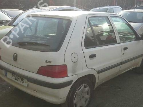 Right taillight PEUGEOT 106 II (1A_, 1C_)  | BP2688116C35 