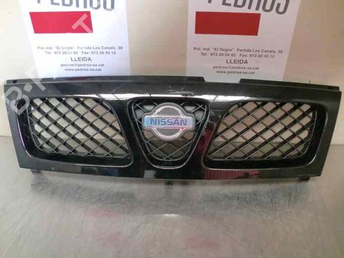 Used Grille NISSAN TERRANO II (R20) 2.7 TDi 4WD (125 hp) 1324454