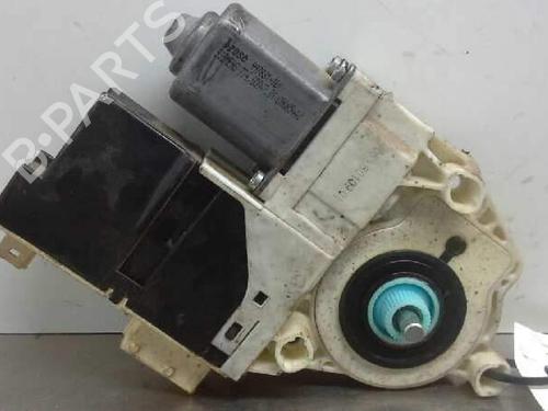 Used Right front window motor Right front window motor 1043829 1043829
