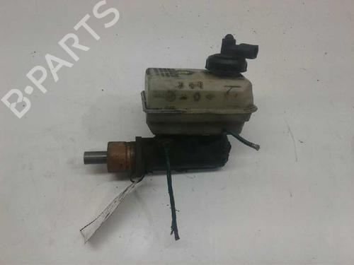 Used Brake master cylinder RENAULT LAGUNA I (B56_, 556_) 2.0 (B56C/H/N) (113 hp) 10498864