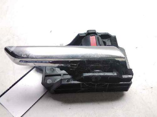 front-right-interior-door-handle-mazda-cx-30-dm-v8392rh-2019-10287703 main image
