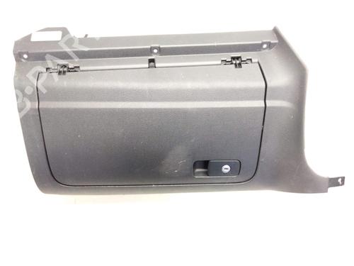 Used Glove box Glove box 18015650 18015650
