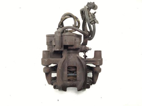 Used Right rear brake caliper BMW 2 Gran Tourer (F46) 218 d (150 hp) 22131810